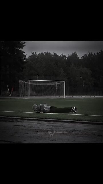 Your mindset shapes your reality. Think positive, stay focused. 💭✨