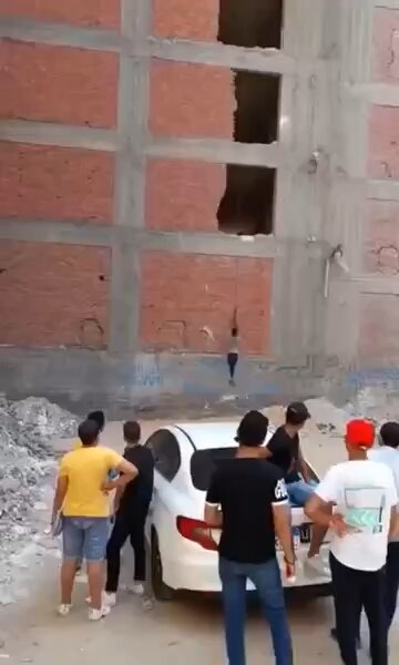 "why do men live less?" Hold my beer 🍺