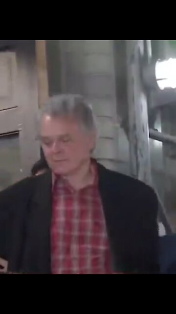 Stuart Seldowitz, 64, gets arrested for racism