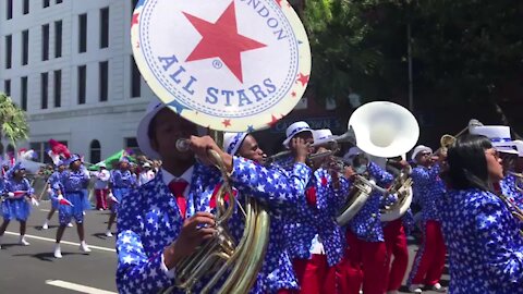 South Africa - Cape Town - Cape Town's klopse parade breaks tradition (Video) (Pwb)