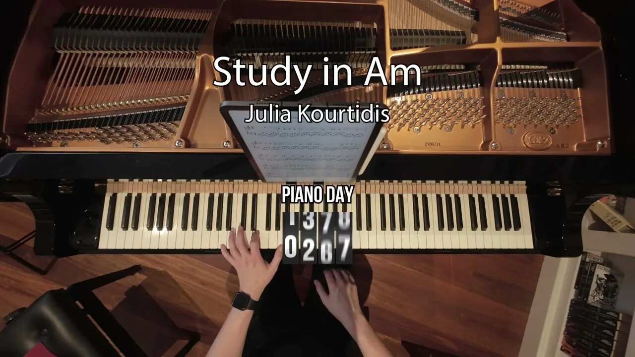 Three year pianoversary! The first thing I learned on the piano - Study in Am by Julia Kourtidis -