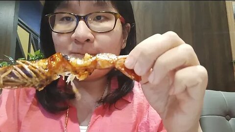 FRANSISCA EAT SHRIMP 🍤🍤