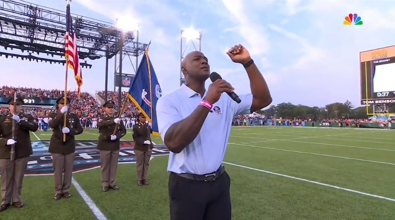 Hall of Famer DeMarcus Ware Sings The National Anthem