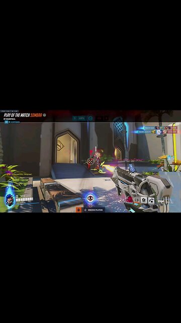 They're on the run. Get em boys