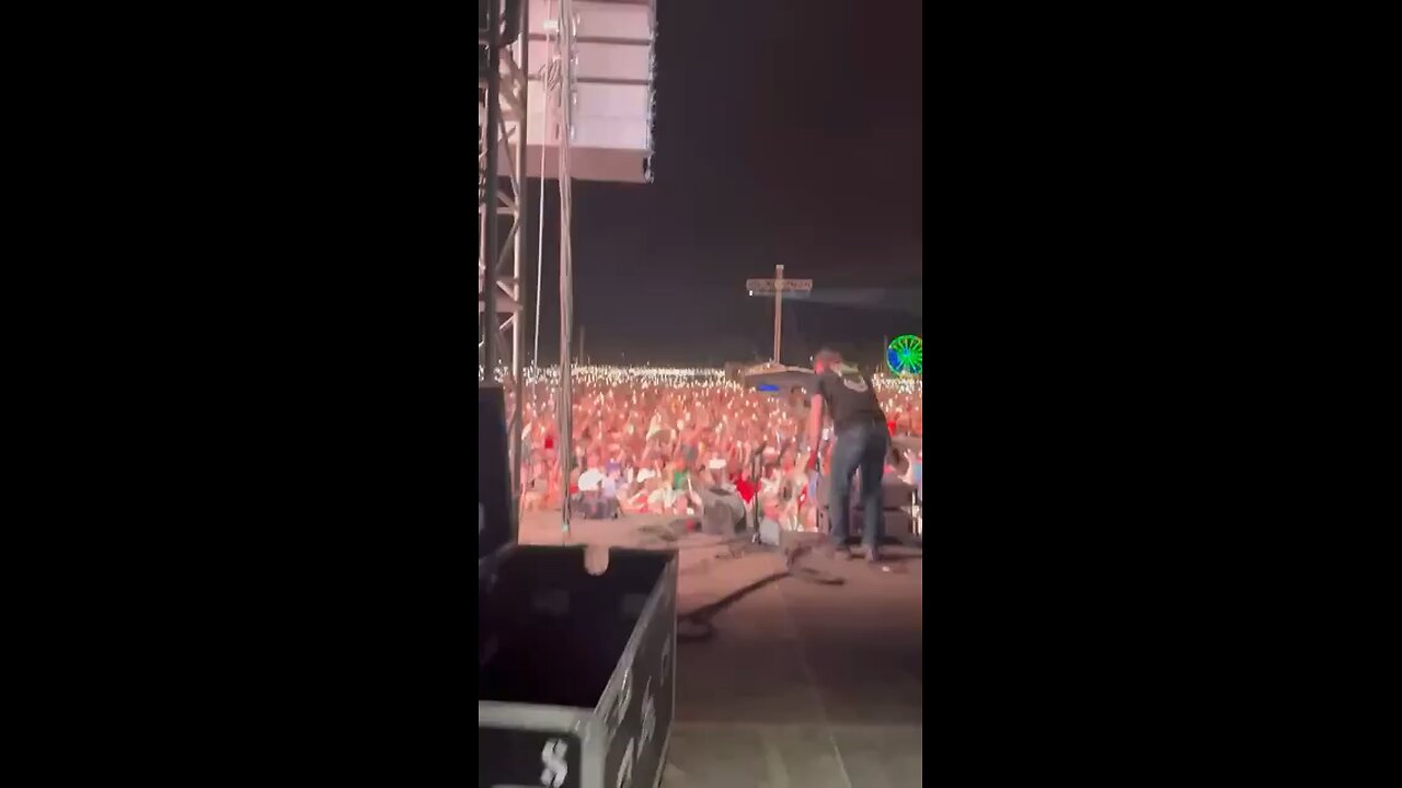 Trump concert
