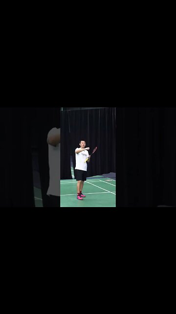 Power and Timing for the Backhand featuring Badminton Coach Hendry Winarto #shorts