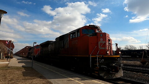 CN 8012 & CN 3097 Engines Intermodal Train Westbound In Ontario