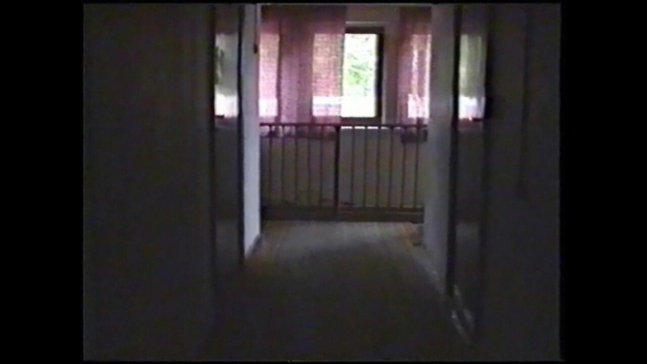 Last-Studio, Video-N.7 (2001)
