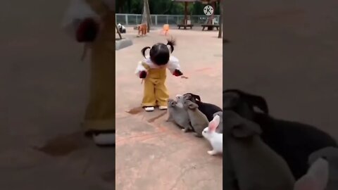 Cat funny video || baby girl and cat video || Animal funny video || amazing video #short