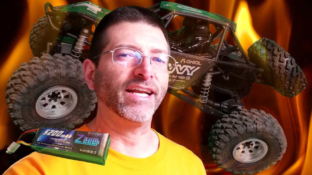 Axial Bomber Battery Issues and Solution!