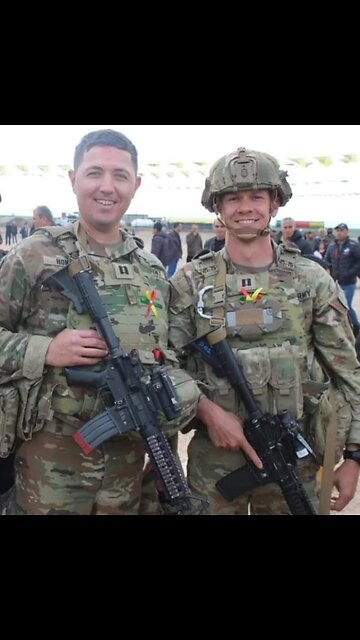 US army soldiers with Marxist PKK in Syria, Iraq zone. (read description)