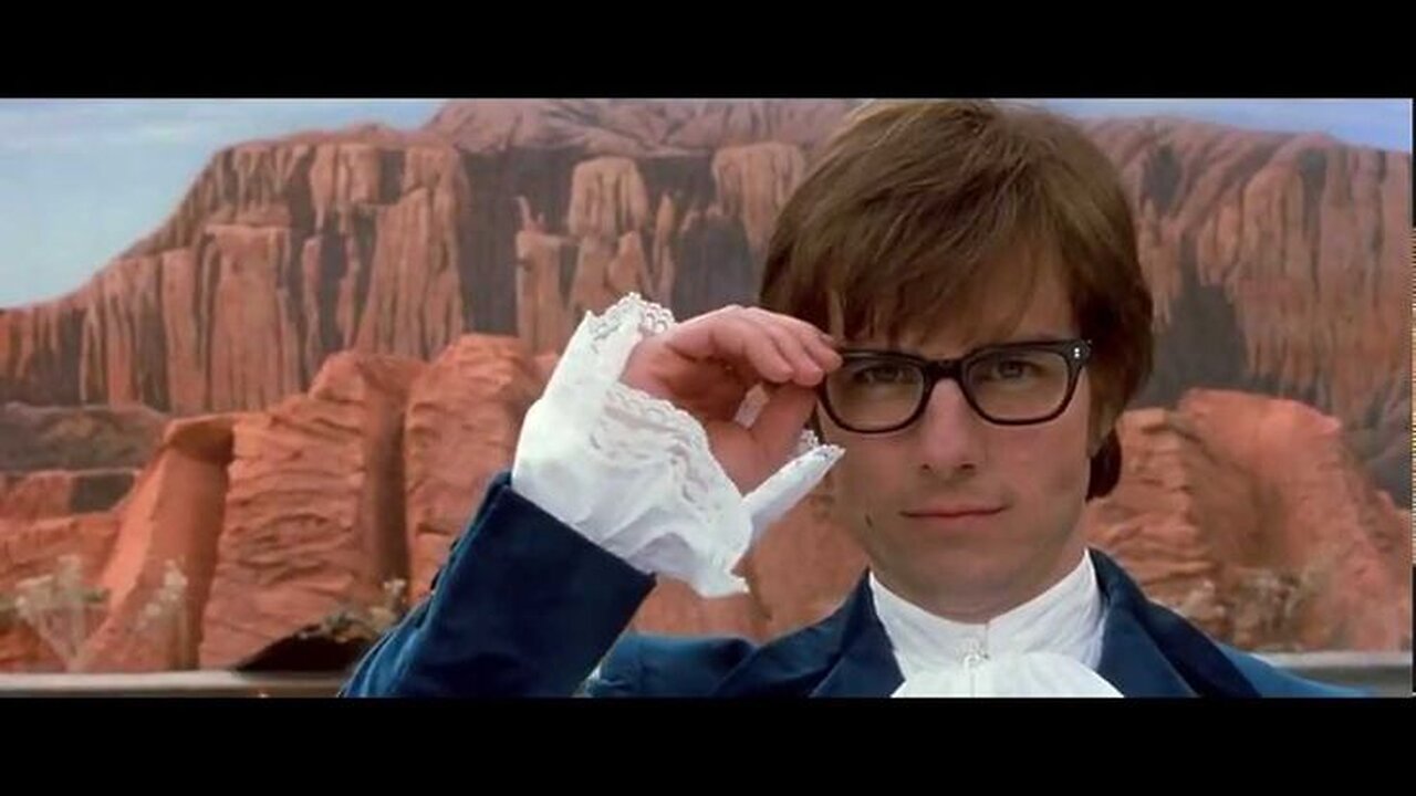 Austin powers goldmember opening scene reactions