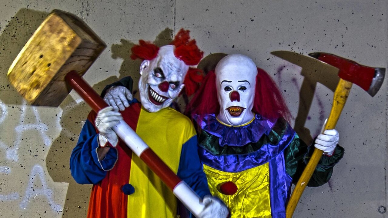 Funny Clown Killer Prank Gone Serious