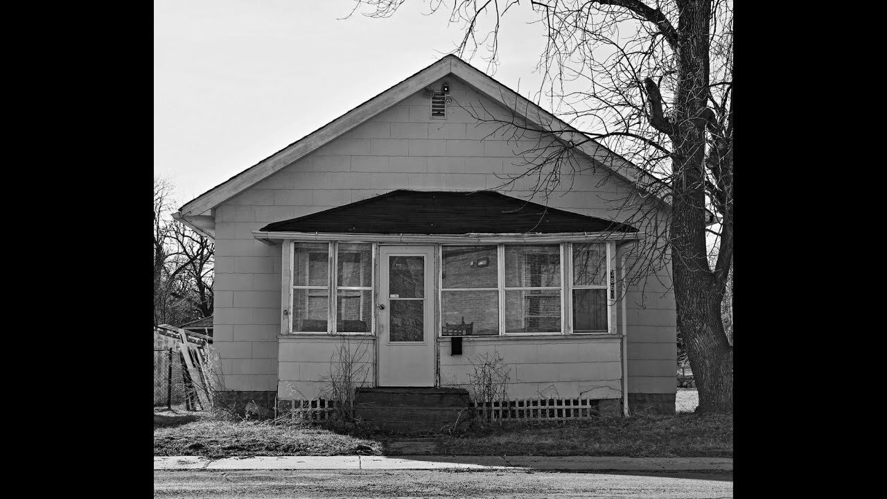 House of 200 Demons - Haunted house plagues Indiana Family in 2011