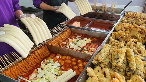 How to Make Korean Comfort Food "Tteokbokki", Spicy Rice Cake - Korean Food [ASMR]