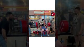 DANIAL ZAMANI BENCH PRESS 365kg/804,7lb RAW!!! #Shorts