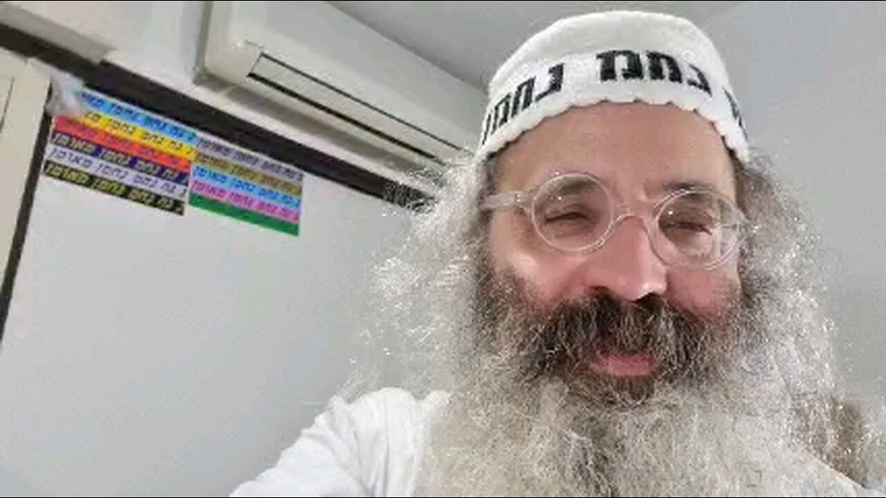 עד זומם אביי אמר למפרע הוא נפסל רבא אמר מכאן ולהבא הוא נפסל - שיר נ נח מסכת בבא קמא דף עב