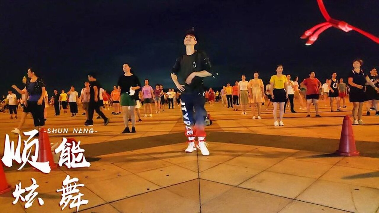 廣場熱門舞《38度6 》誰看誰想跳，能火起來不是沒道理的【順能炫舞團】