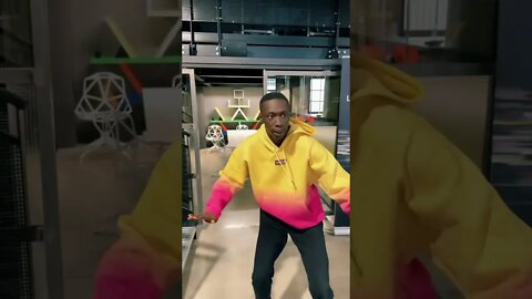 ‎Levei um minuto para entender. mas uau... 😂😂😂‎#SHORTS
