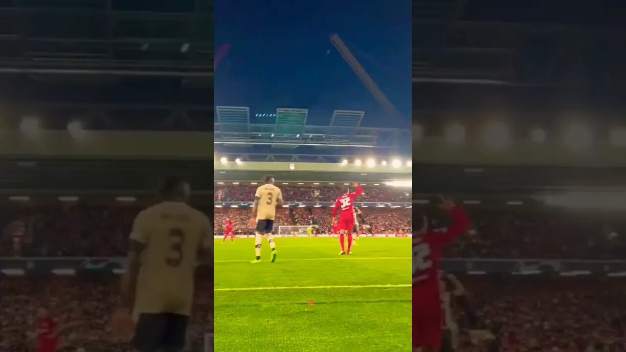 Late winners in front of the Kop are boss aren't they 😍 #shorts #football #clips #shortsfeed