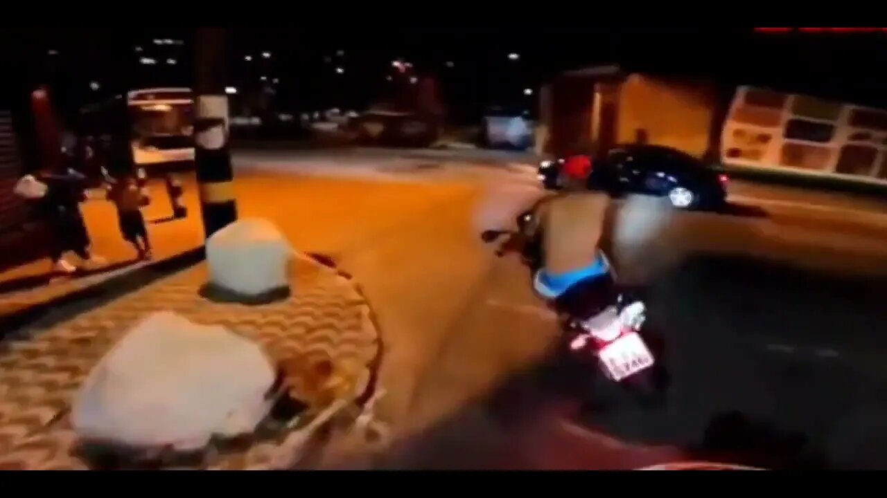 #06COPS - SEE WHAT HAPPENS AND SUBSCRIBE HELP ME POST MORE VIDEOS A DAY - #LéoSócrates