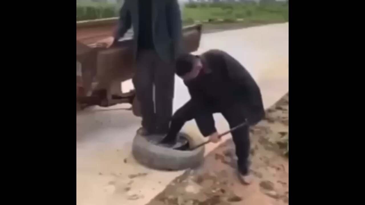 Man jeopardized his future generations as he fixes his car trye