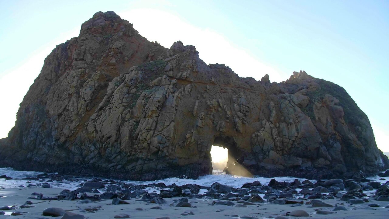 Exploring Pfeiffer Beach: A Coastal Paradise