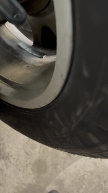 Balancing truck tires 7