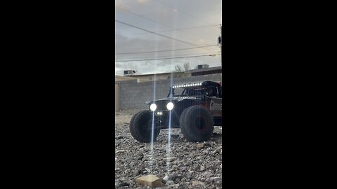 LOSI Hammer Rey 4x4 R/C Jeep, Playing In The Backyard.