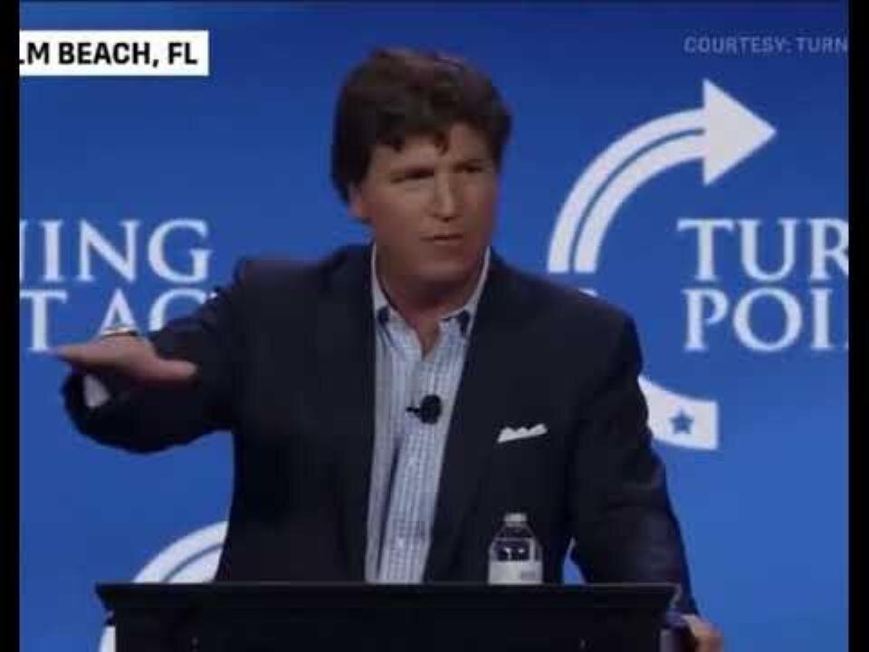 Tucker Carlson mentions Flat Earth ✅