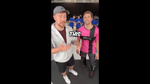 World’s Best Tag Player vs 10 People #shorts #new #mrbeast #viral