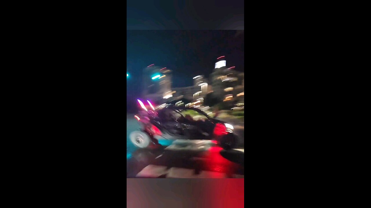 ATV gang rolling deep running red lights and police