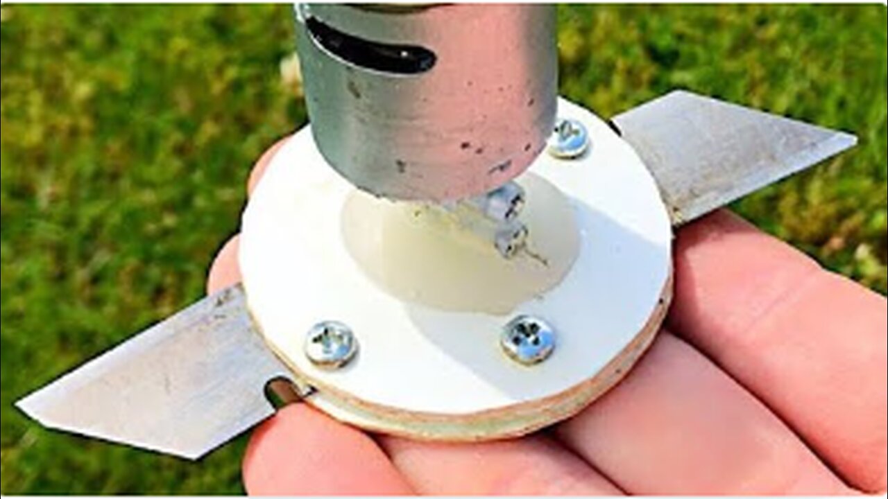 The most effective method to make a grass shaper Do-It-Yourself at home _ lawnmower