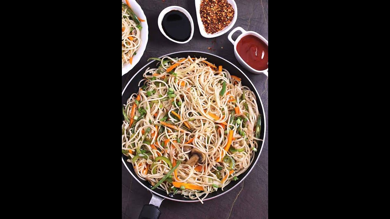 Hakka Noodles Recipe