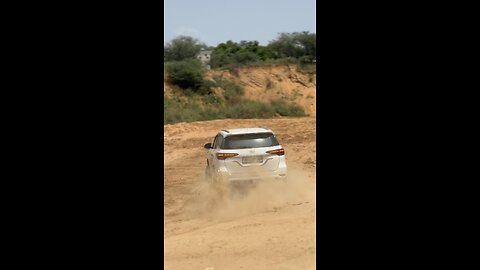 Fortuner drifting