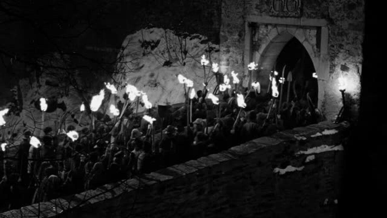 Ben Shapiro attacking Candace Owns is the latest example of THEM becoming a mob with torches!!!!