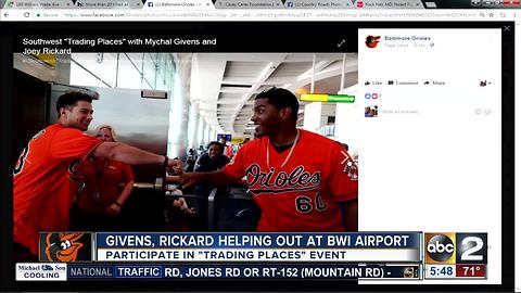 Givens, Rickard help out at BWI Airport