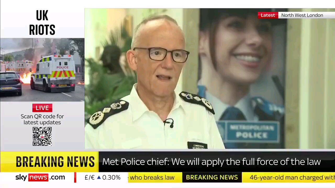 Police Commissioner MarkRowley threatens toEXTRADITE and imprison Americancitizens over onlineposts.