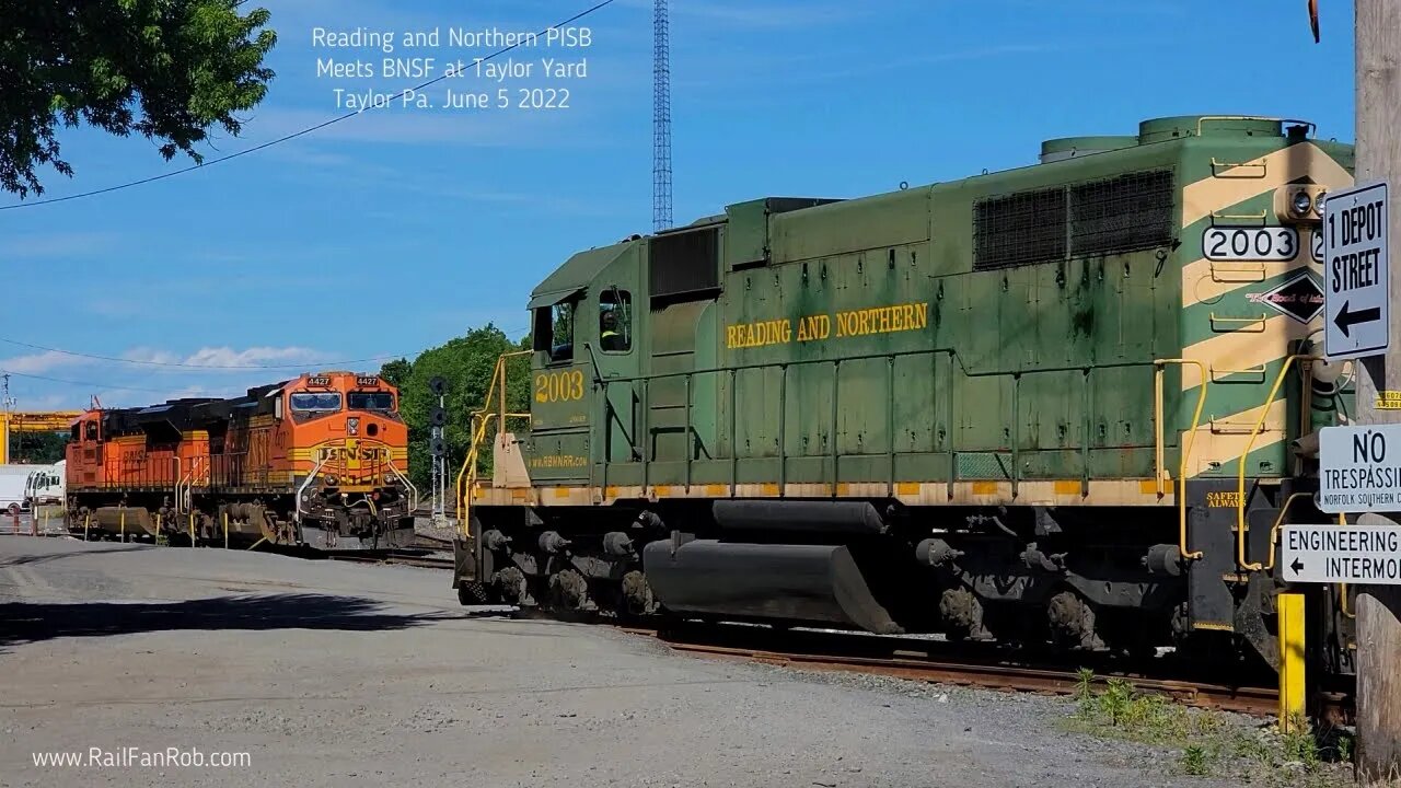 Norfolk Southern 11Z, BNSF & Reading and Northern PISB June 4, 5 2022 #tayloryard #railfanning