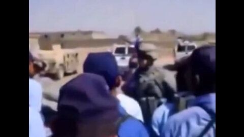 US Marine SGT spills some truth in Iraqi´s police face