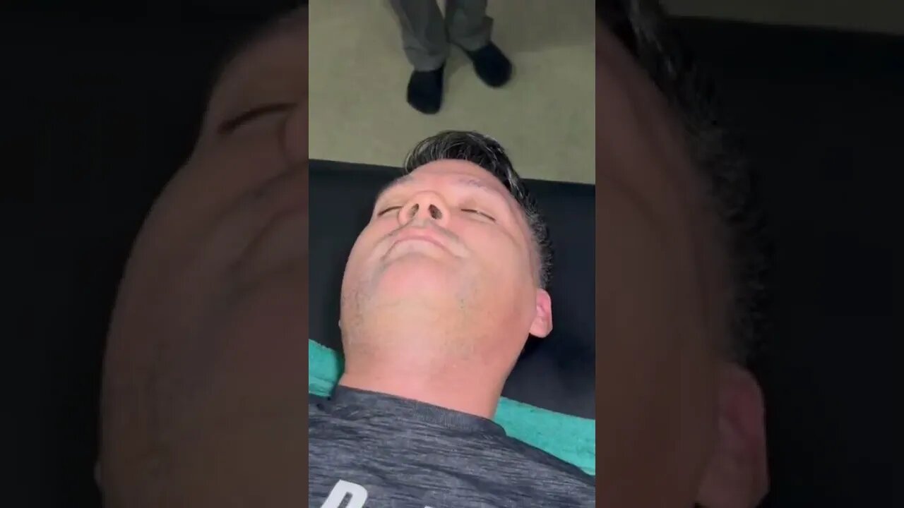 Loud Neck Adjustment! 🔥😮‍💨🤯 #viral #chiropractic #satisfying #asmr #trendingshorts