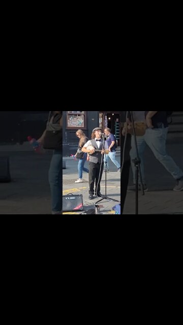 The Barnsley busker #busker