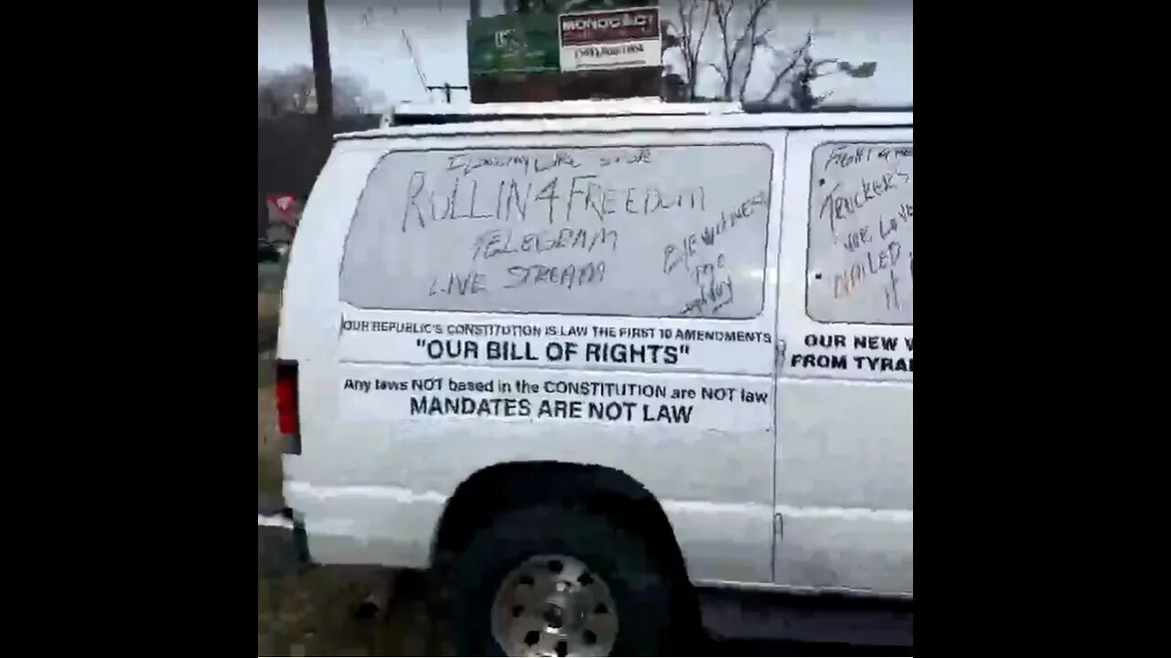 Convoy from Rollin4Freedom livestream.