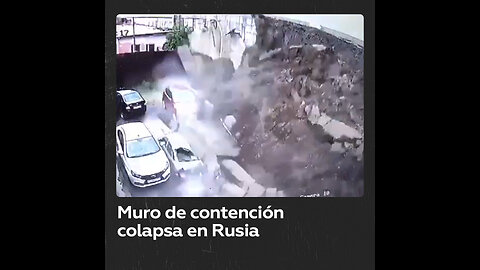 Se derrumba un muro de contención en Rusia