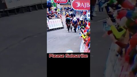 Tour of Britain, Stage 5, massive sprint!