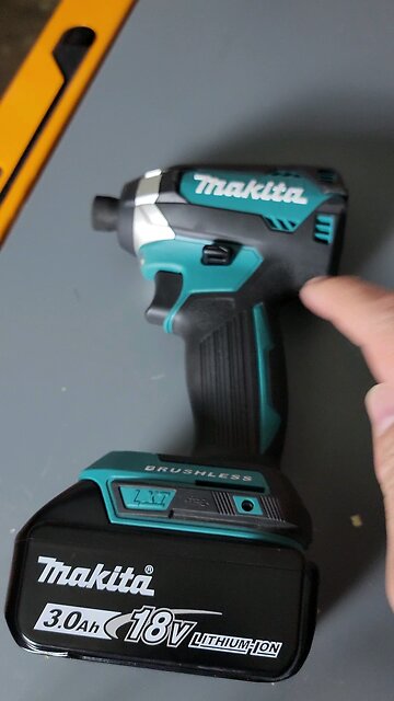 Makita, Is It Lit or Is It Shit?