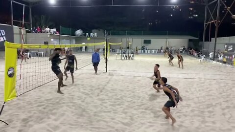 Semi Final da categoria sub-16 - Torneio bigwolf de futevôlei - Nunes e Matheusinho x kauan e bené