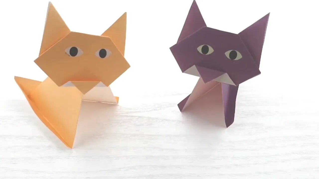 Origami paper cat with Sky