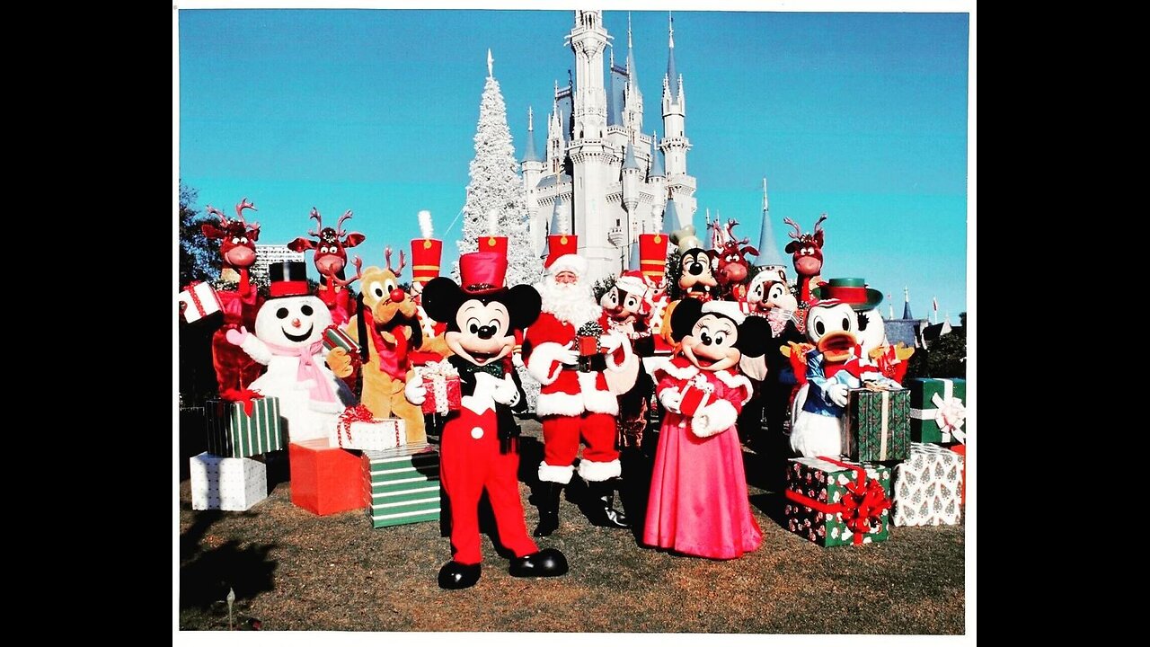 Walt Disney World Very Merry Christmas Parade (1990)