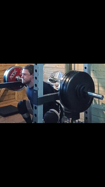 3x5 157.5 Kgs Squat Back-offs. Last Set